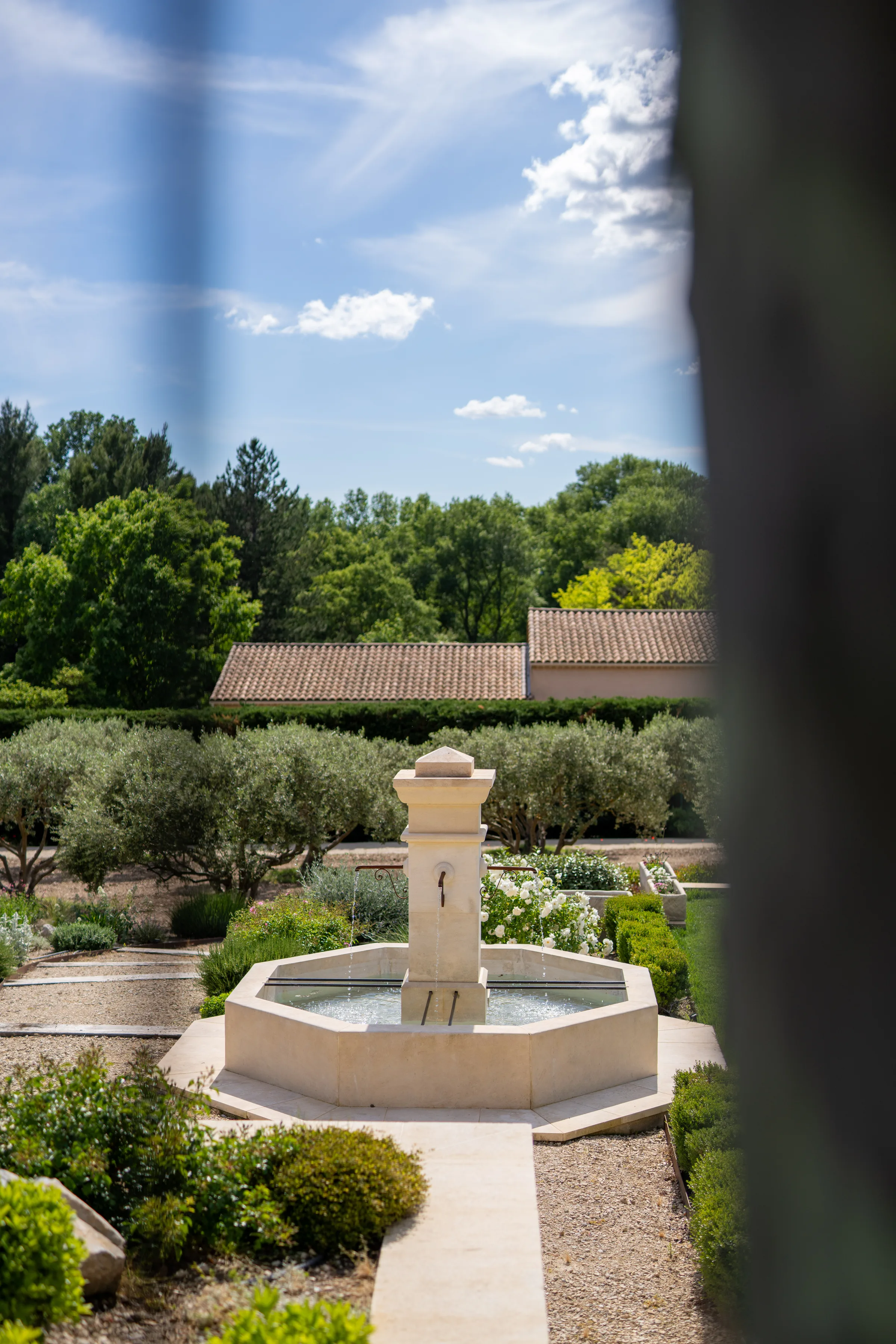 Cheval Blanc — Vue extérieure